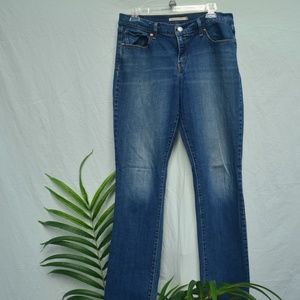 Levi jeans